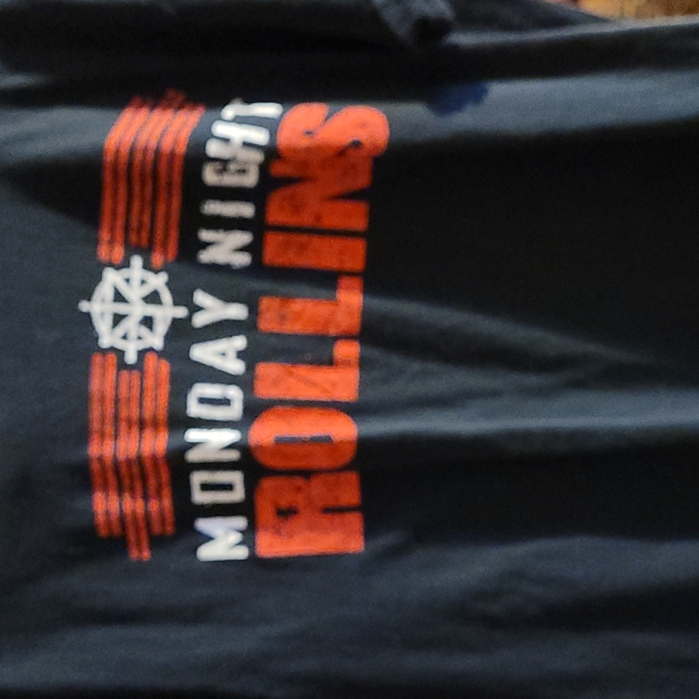 MONDAY NIGHT ROLLINS TEE